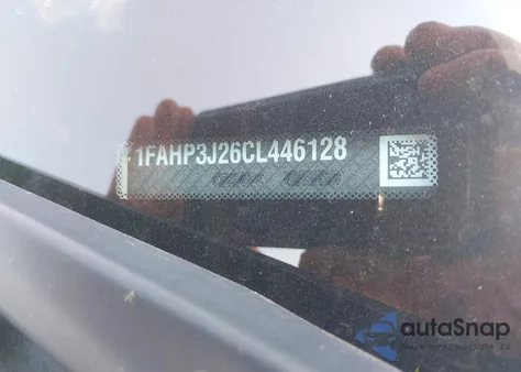 2012 Ford Focus Titanium z USA, uszkodzony, nr VIN 1FAHP3J26CL446128